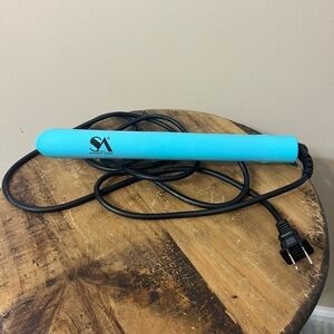 Straight Ahead Bionic Pro Ceramic Straightener